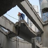 想拆除建筑物吗？【中江帮你】河南专业建筑物拆除公司图1