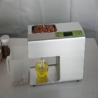 金质微型榨油机