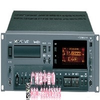 TASCAM CD-RW901图1