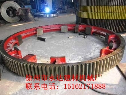 1.8米*20米活性炭转炉大齿轮图1