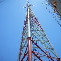 通讯钢管塔；独管塔；电力钢管塔；钢管塔杆图1