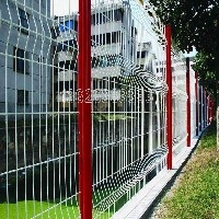 铁艺隔离栏||临朐铁艺护栏网||山东铁丝网图1