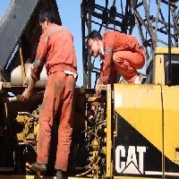 青海玛多专业维修卡特336D挖掘机大臂动作有点憋动作慢故障