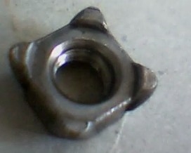 四角焊接螺母图1