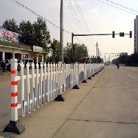 公路护栏