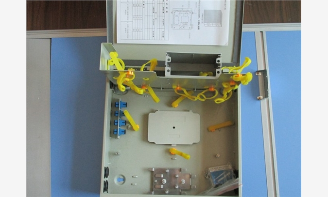 二槽道SMC光纜分纖盒