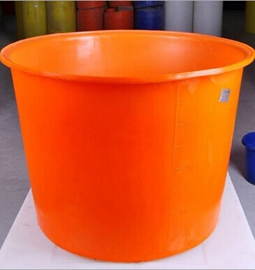 供应滚塑M桶 PE水桶 圆桶图1