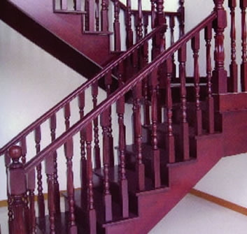 实木楼梯设计与中式元素的完美结合