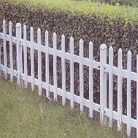 鼎鑫护栏为您供应园林草坪护栏，专业设计，美观大方图1