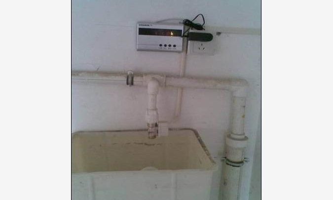 河南人体感应沟槽厕所节水器厂家图1