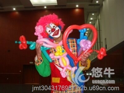 武汉那里有小丑表演，生日需要
