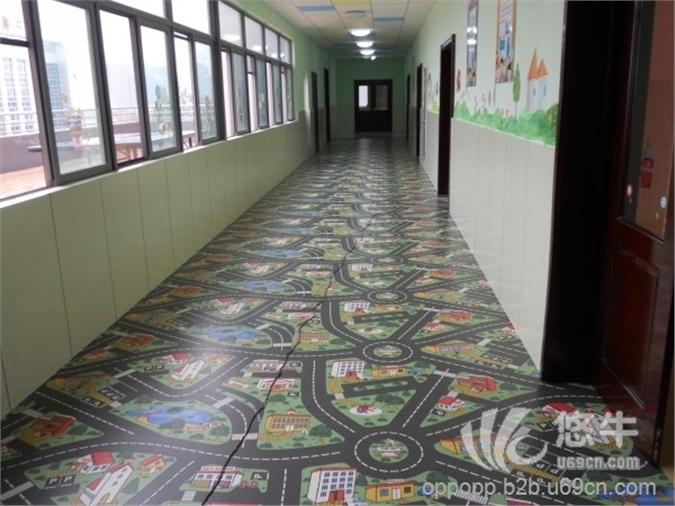 幼儿园地板施工  幼儿园地板无缝
