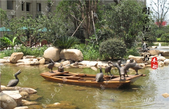 小木船装饰船 公园工艺品摆件船