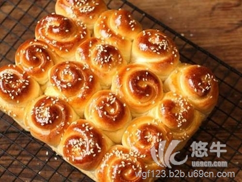 蜂蜜小面包  濮阳王广峰小吃学校