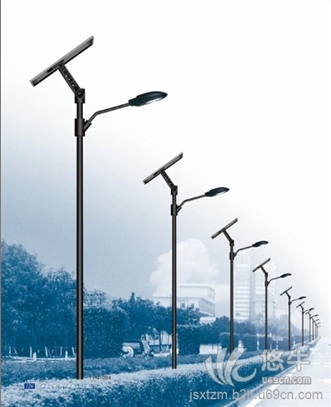 江苏信泰照明厂家生产太阳能路灯